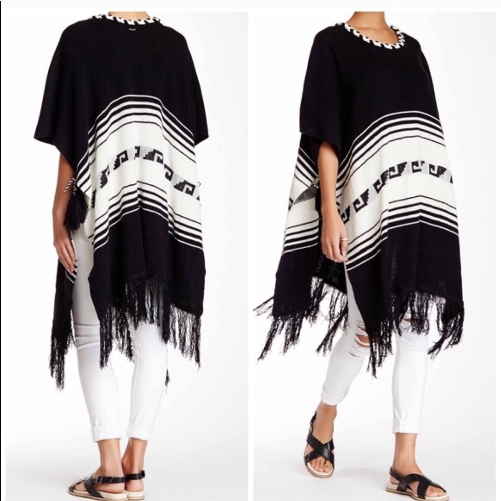 WILDFOX Frida Traveler Fringe Poncho Sweater